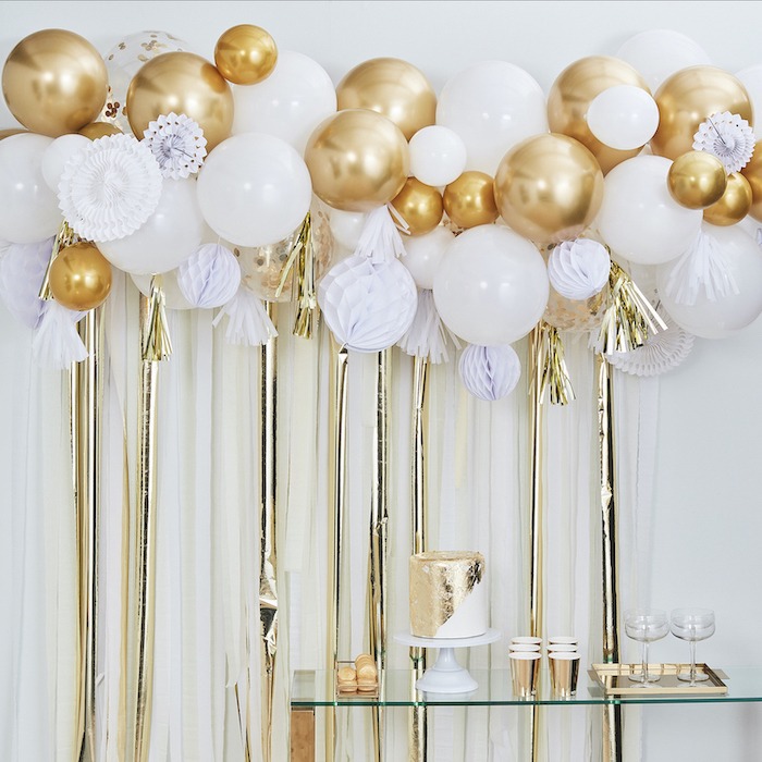 Wedding Decorations White Cream Gold Details about   Gold Streamer Party Backdrop